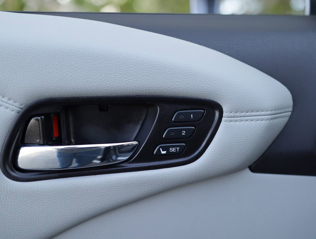 Used 2017 Acura RDX AWD w/ Technology Package image 27