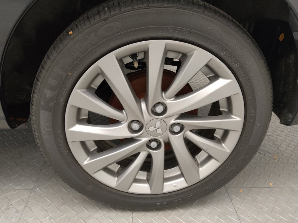 Used 2018 Mitsubishi Mirage G4 ES FWD image 31