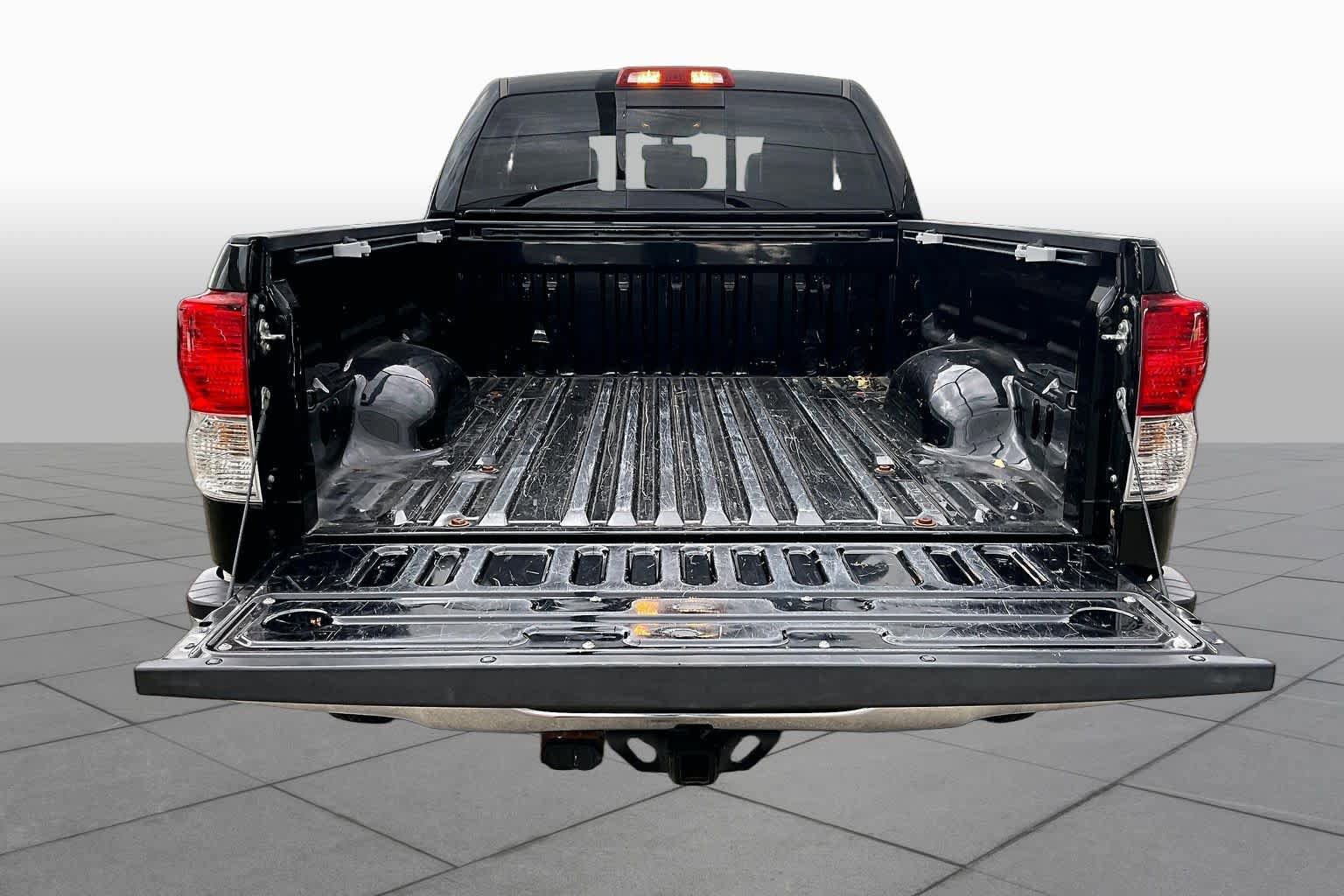 Used 2010 Toyota Tundra 4x4 Double Cab image 36