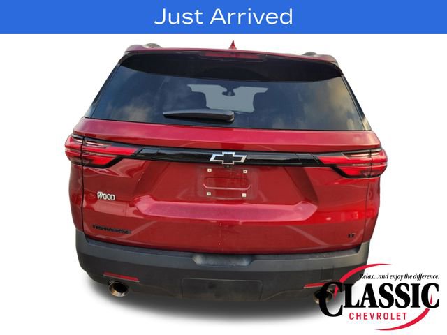 Used 2023 Chevrolet Traverse LT image 7