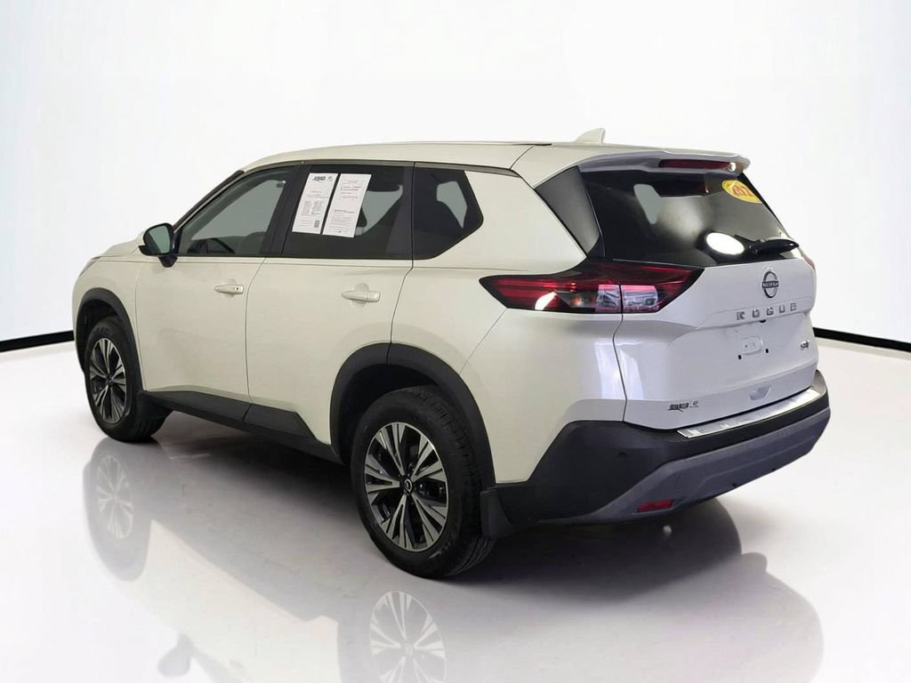Used 2023 Nissan Rogue SV FWD image 7