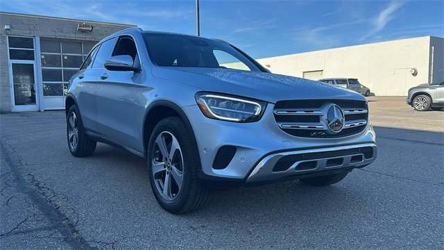 Certified 2022 Mercedes-Benz GLC 300 4MATIC image 2