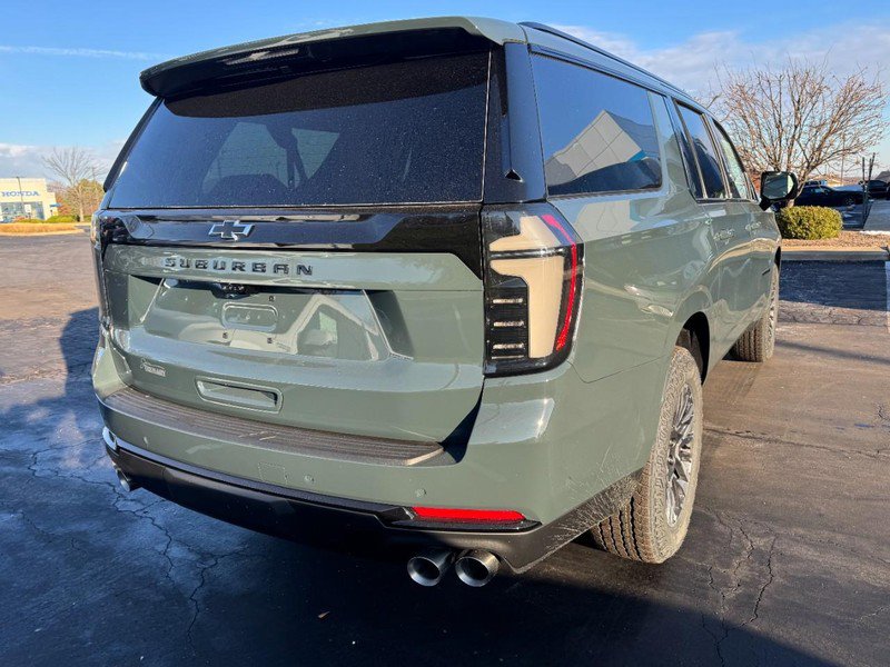New 2026 Chevrolet Suburban Z71 w/ Z71 Off-Road Package image 3