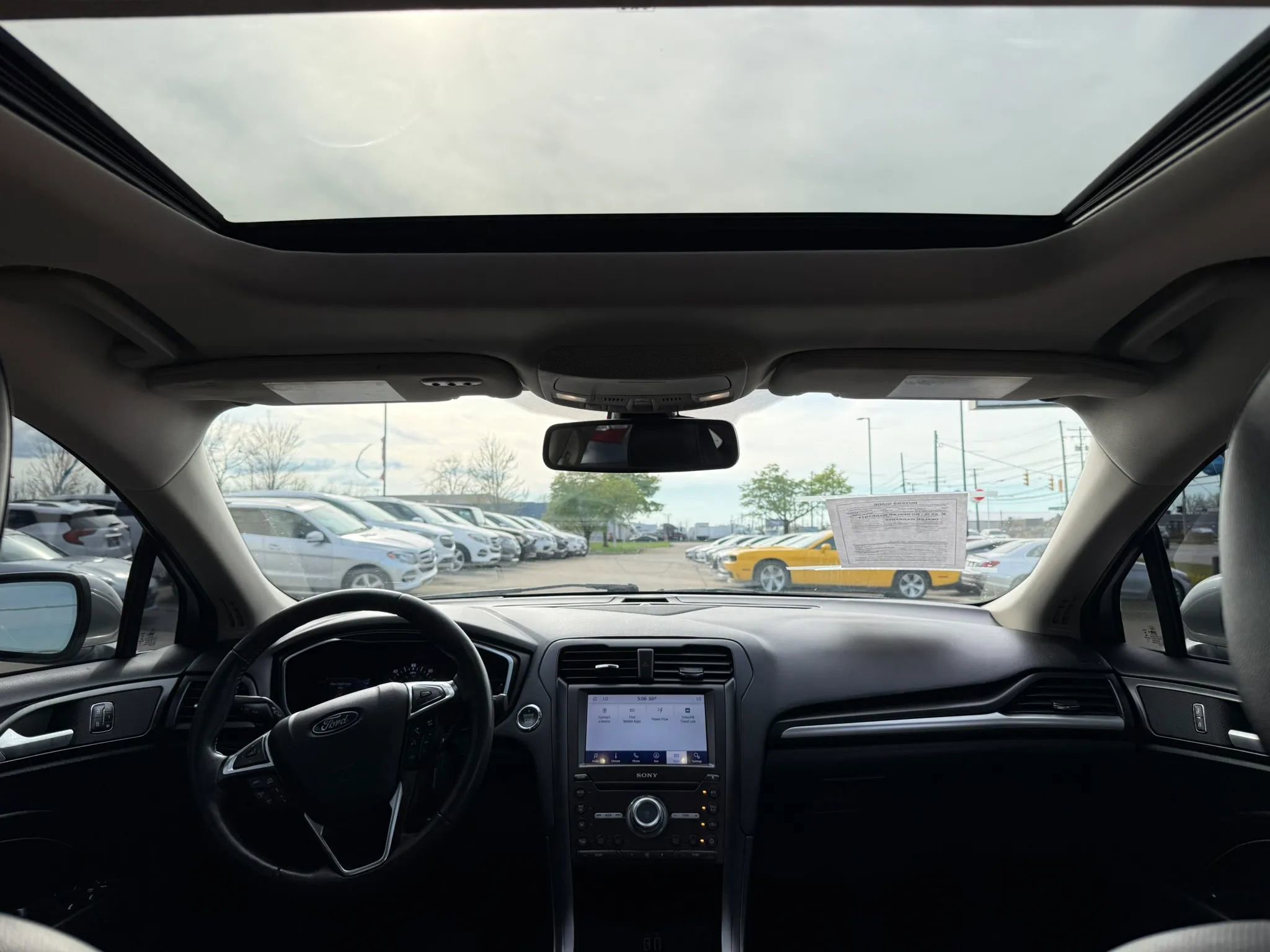 Used 2020 Ford Fusion Energi Titanium FWD image 25