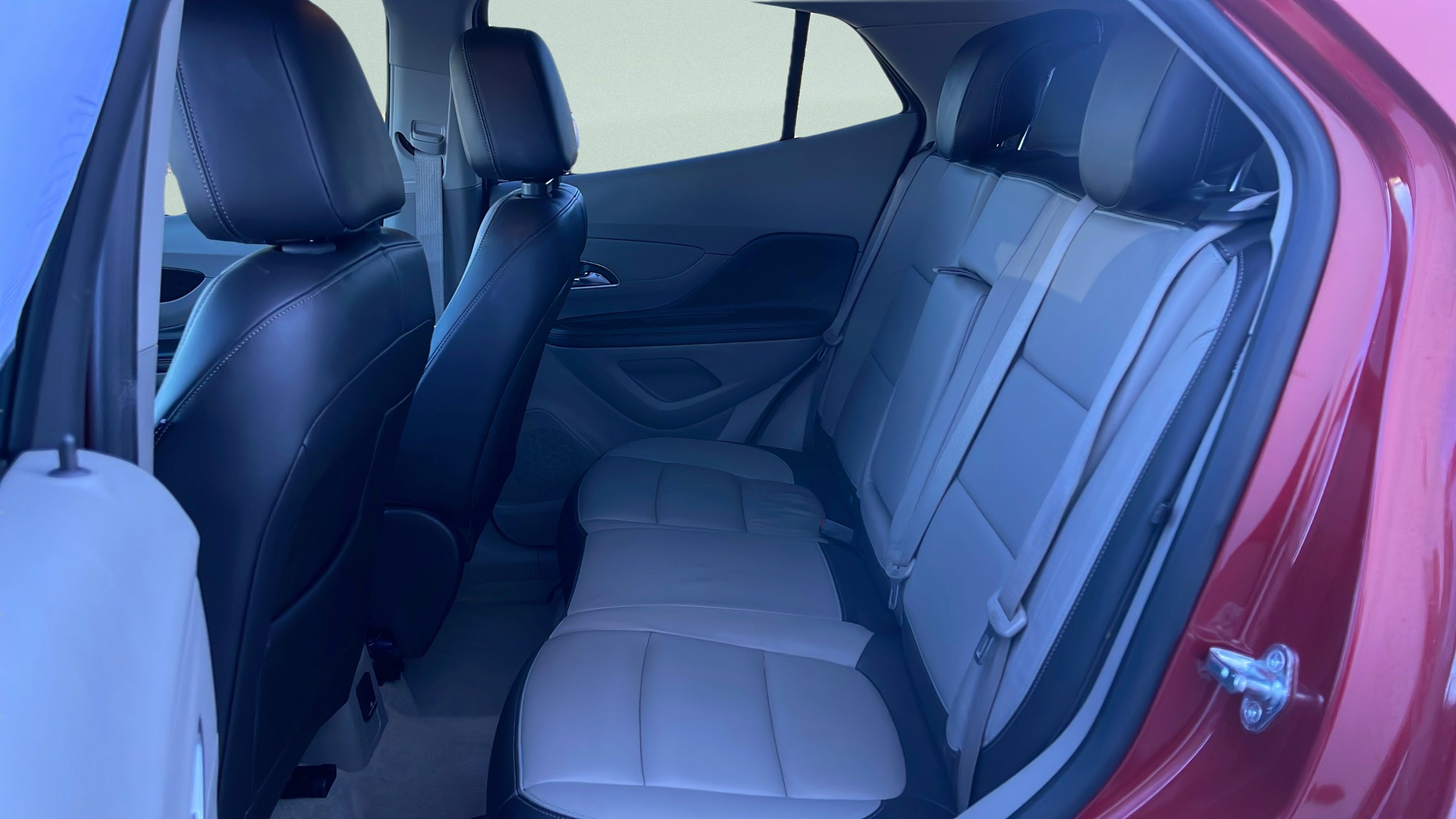 Used 2013 Buick Encore Premium FWD image 22