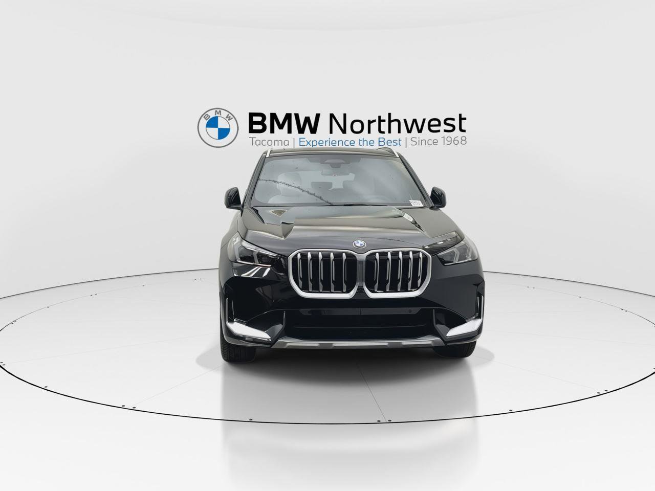 New 2025 BMW X1 xDrive28i w/ Premium Package image 7