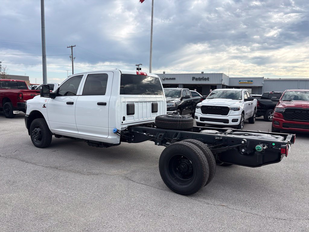 New 2027 RAM 3500 Tradesman AWD/4WD image 30