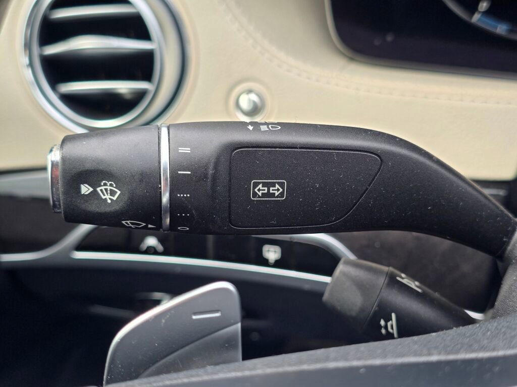 Used 2020 Mercedes-Benz S 450 Sedan image 24