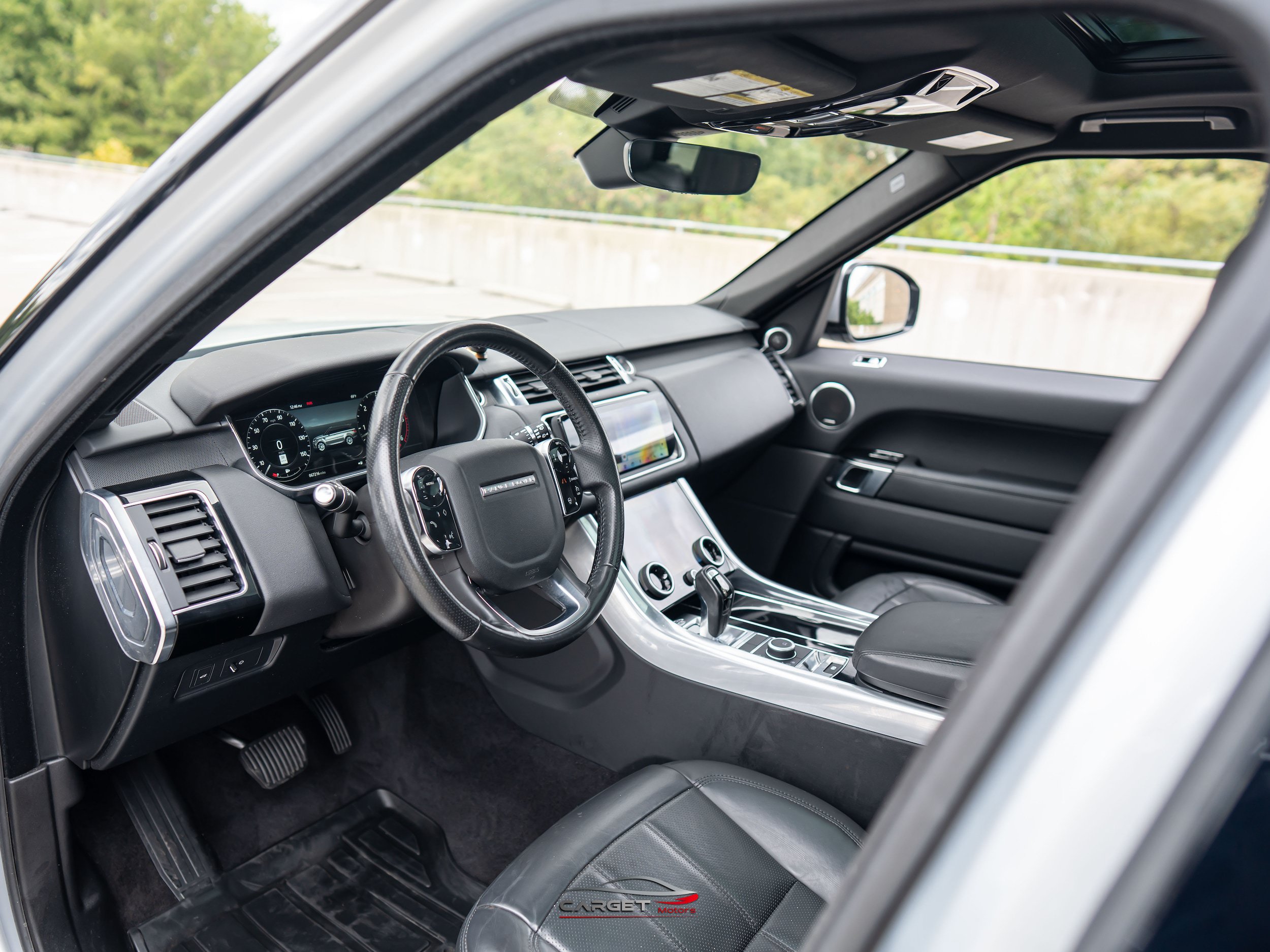 Used 2018 Land Rover Range Rover Sport HSE AWD/4WD image 13