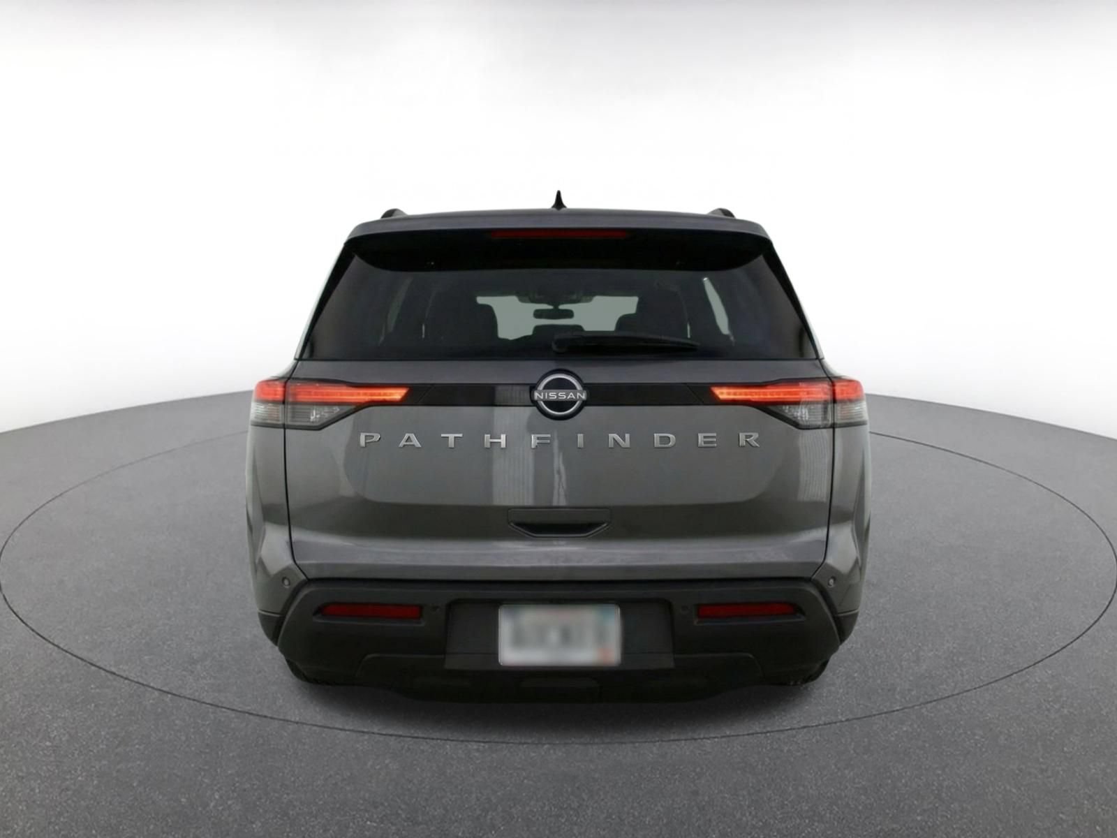 Used 2025 Nissan Pathfinder SV FWD image 14