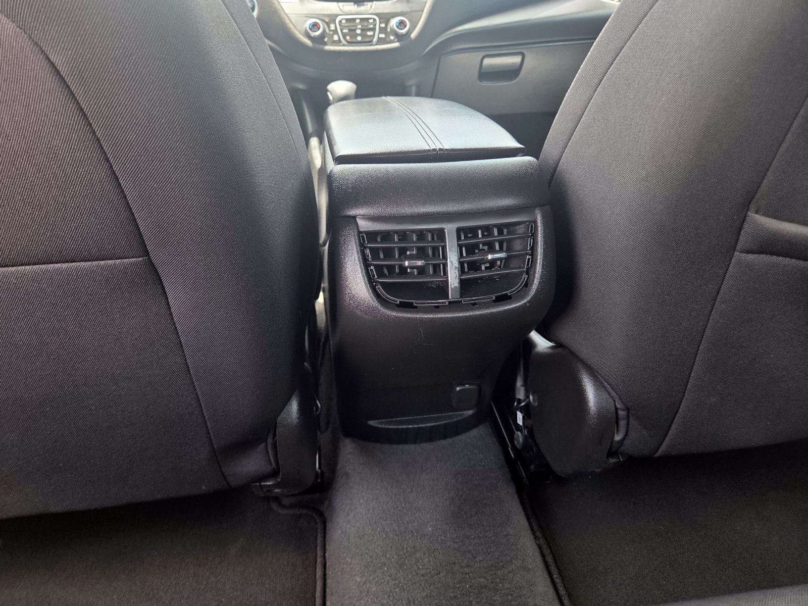 Used 2024 Chevrolet Malibu LT FWD image 20