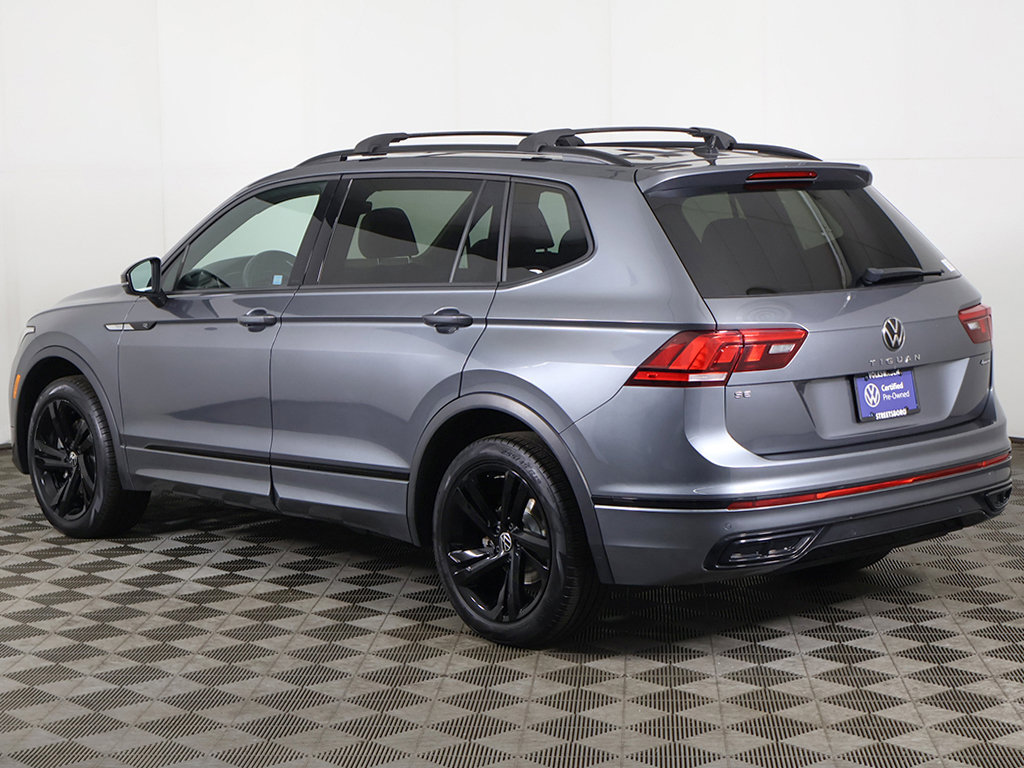 Certified 2023 Volkswagen Tiguan SE R-Line AWD/4WD image 10