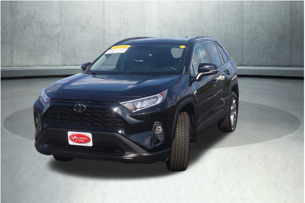 Certified 2019 Toyota RAV4 XLE Premium w/ Cold Weather Package AWD/4WD image 19