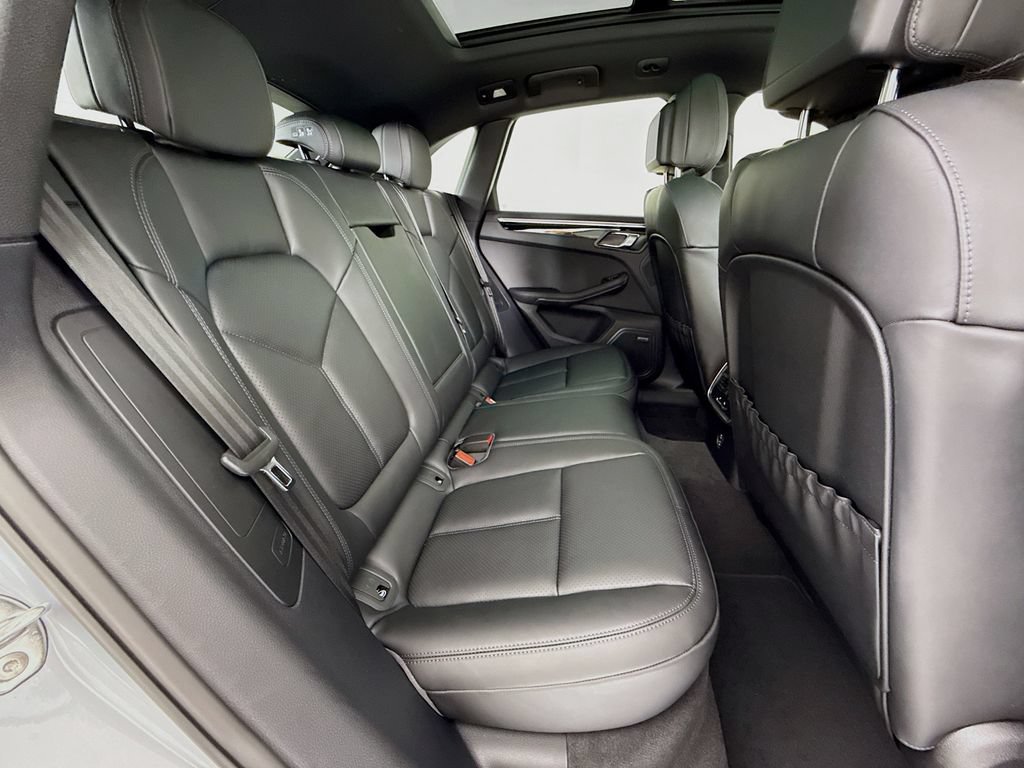 New 2026 Porsche Macan S AWD/4WD image 30