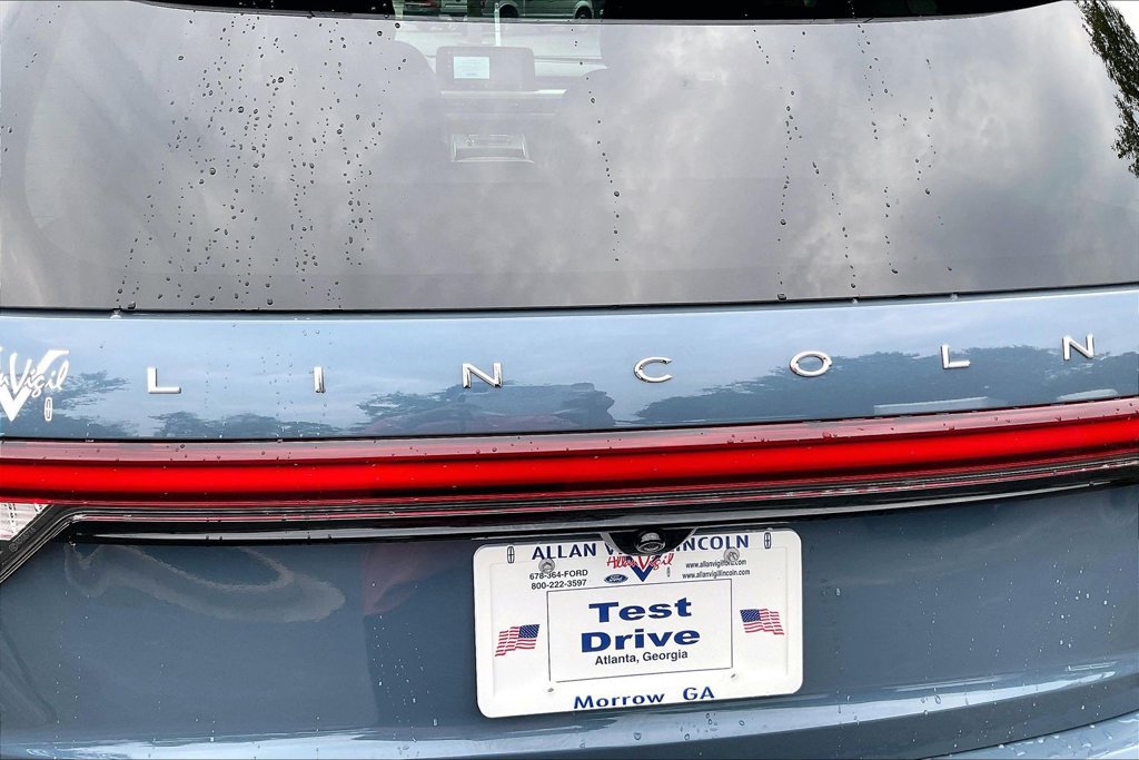 Used 2026 Lincoln Aviator 2WD image 25