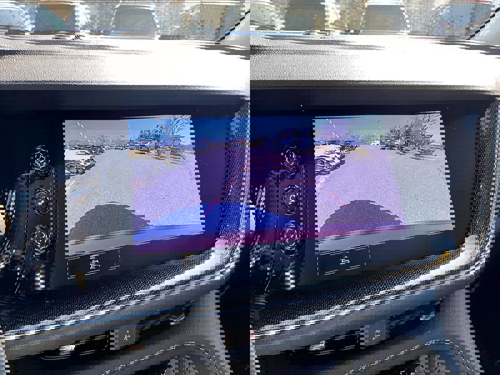 Used 2021 Buick Envision Preferred AWD/4WD image 19