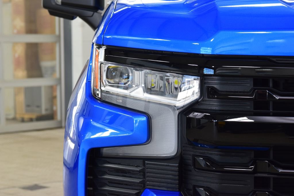Used 2026 Chevrolet Silverado 1500 LT Trail Boss w/ LT Trail Boss Premium Package AWD/4WD image 12
