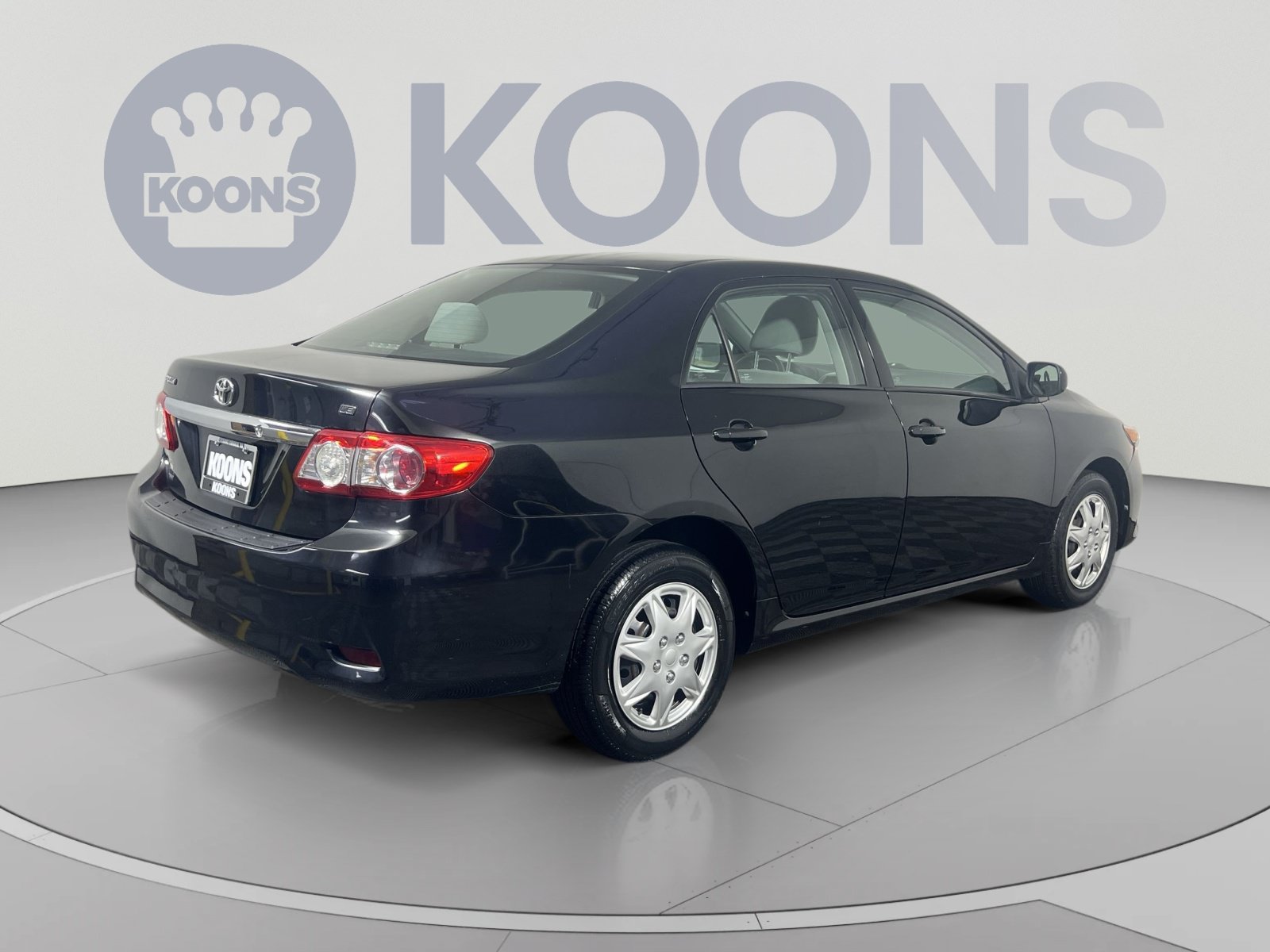Used 2011 Toyota Corolla LE w/ Preferred Accessory Pkg FWD image 7