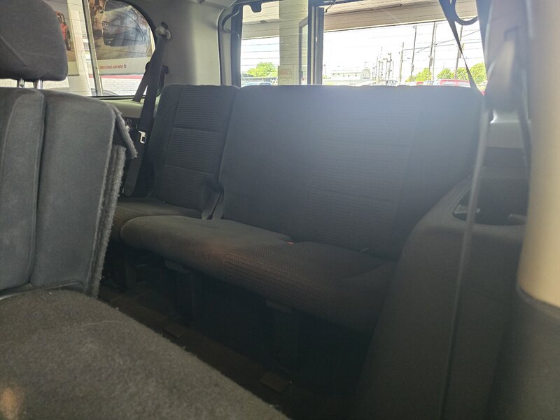 Used 2012 Nissan Armada SV AWD/4WD image 12