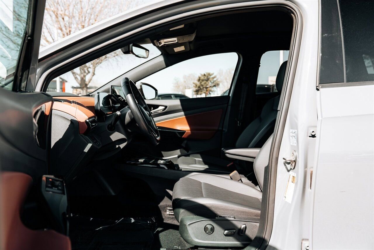 Used 2021 Volkswagen ID.4 Pro S w/ ID.4 Protection Package image 20