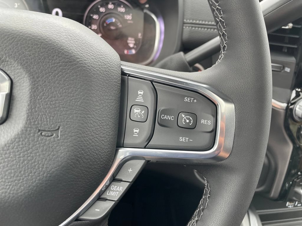 New 2026 RAM 2500 Laramie w/ Night Edition AWD/4WD image 20