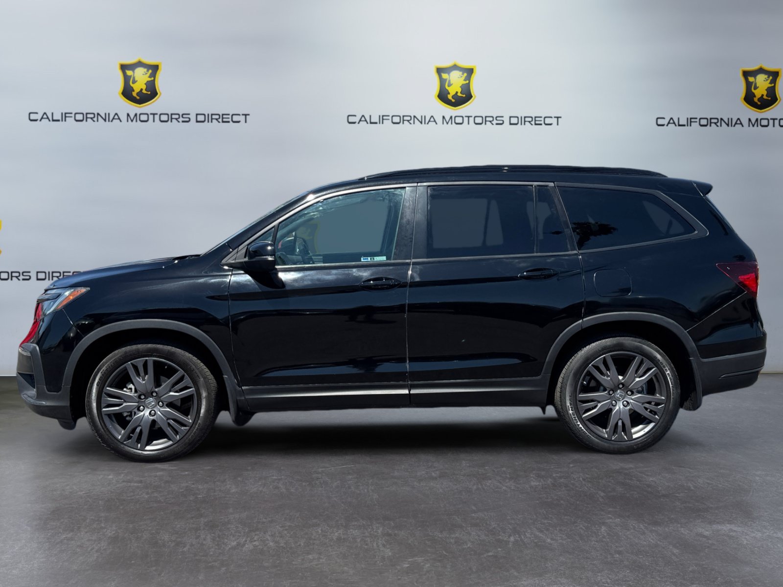 Used 2022 Honda Pilot Sport image 2