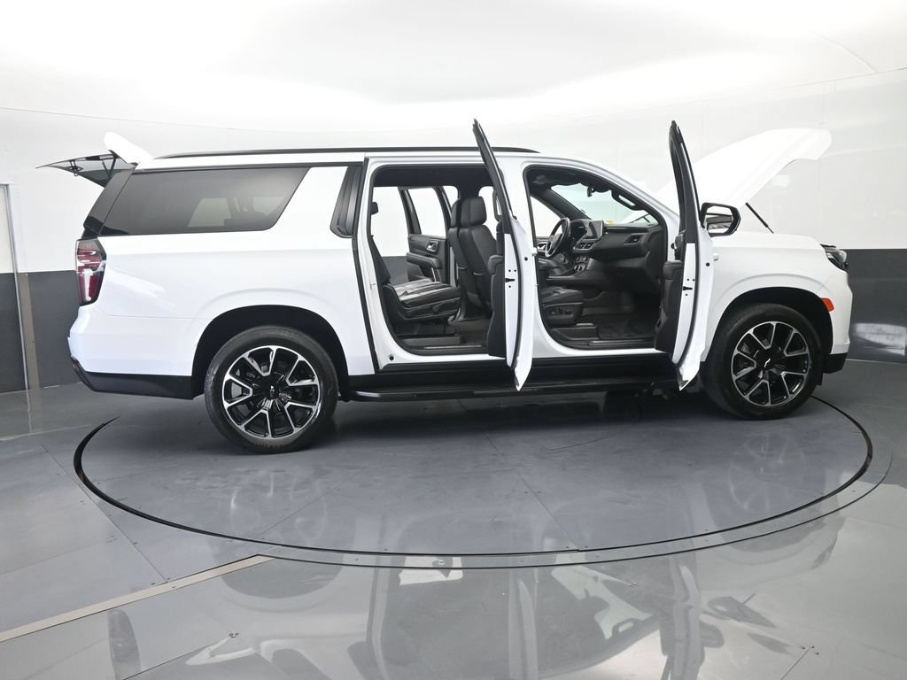 Used 2024 Chevrolet Suburban RST RWD image 78