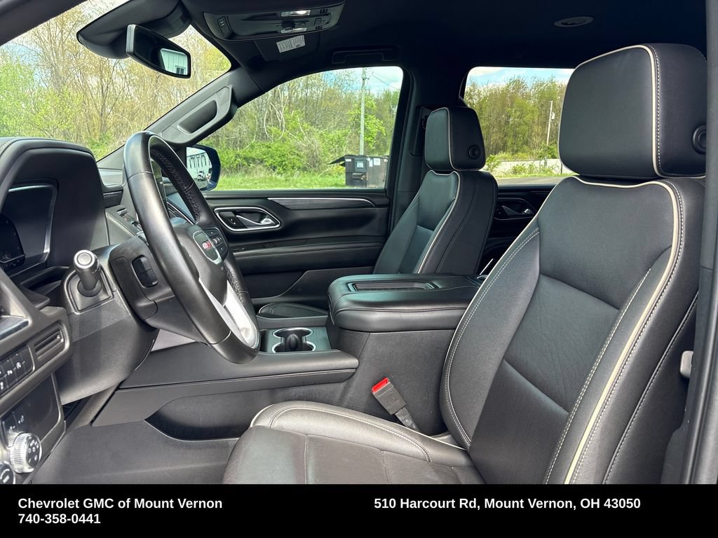 Used 2024 GMC Yukon SLT AWD/4WD image 11