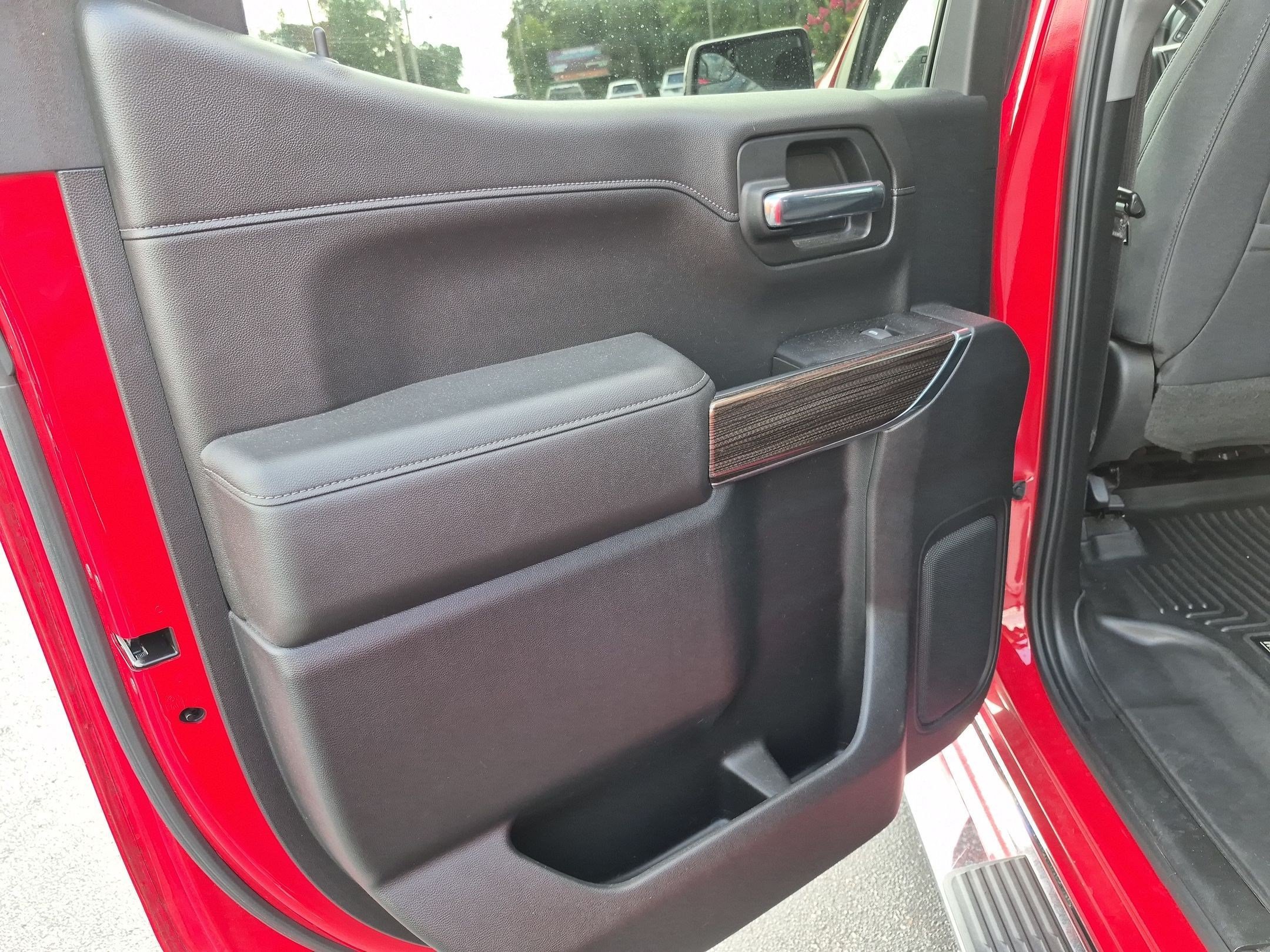 Used 2019 Chevrolet Silverado 1500 RST w/ All-Star Edition AWD/4WD image 18