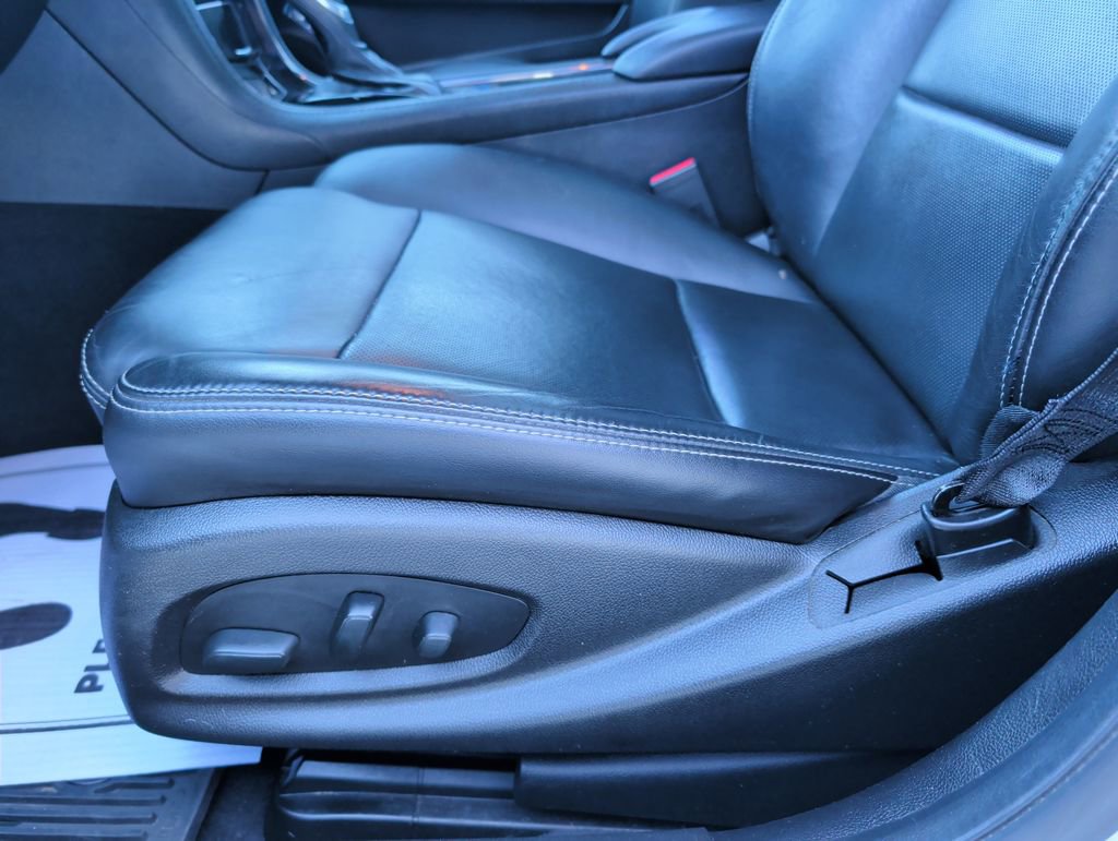 Used 2017 Cadillac ATS Luxury image 9