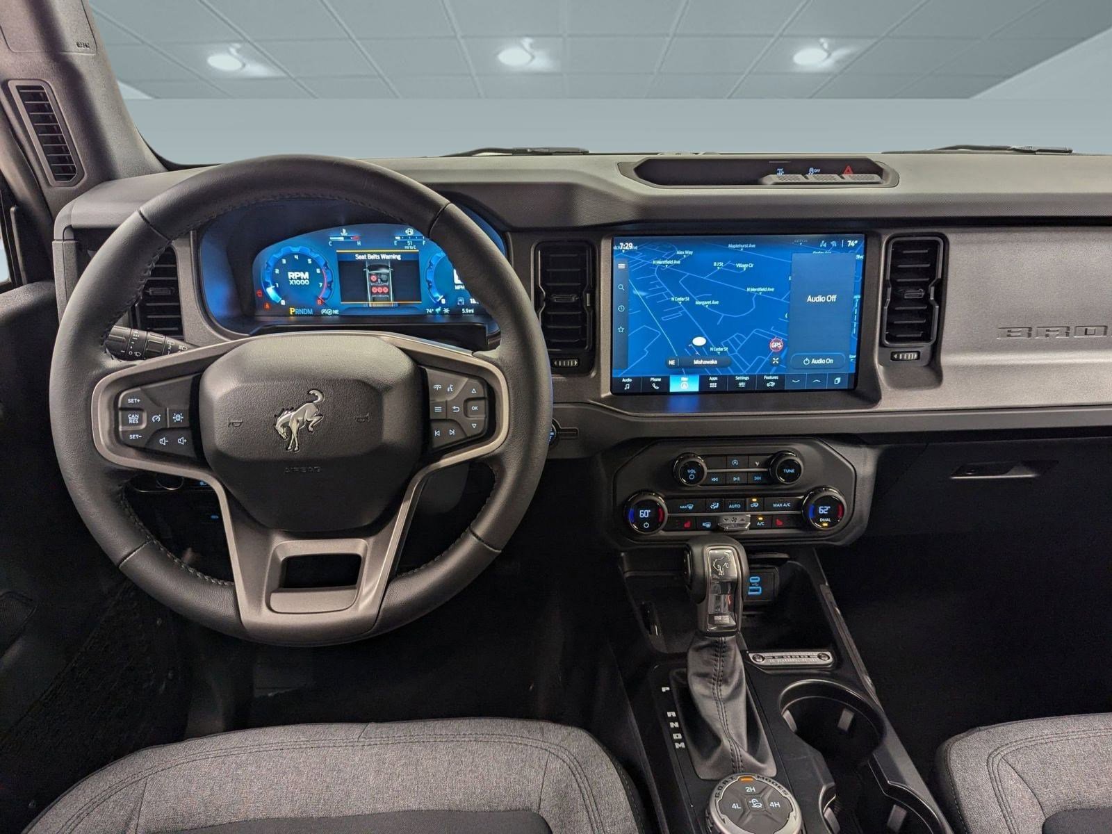 New 2025 Ford Bronco Big Bend image 3