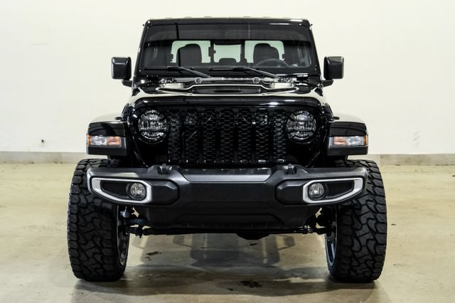 Used 2023 Jeep Gladiator Sport AWD/4WD image 2