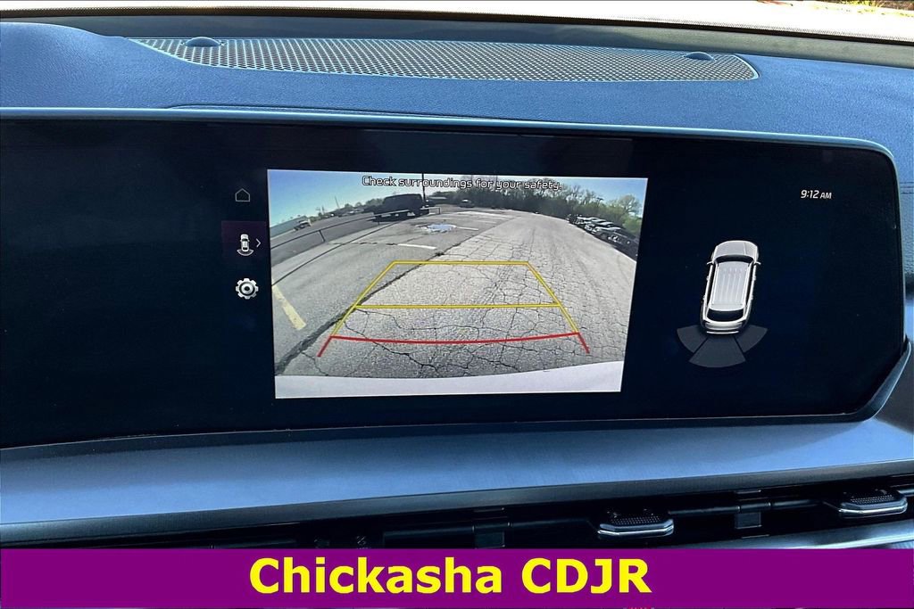 Used 2025 Kia Telluride S image 14