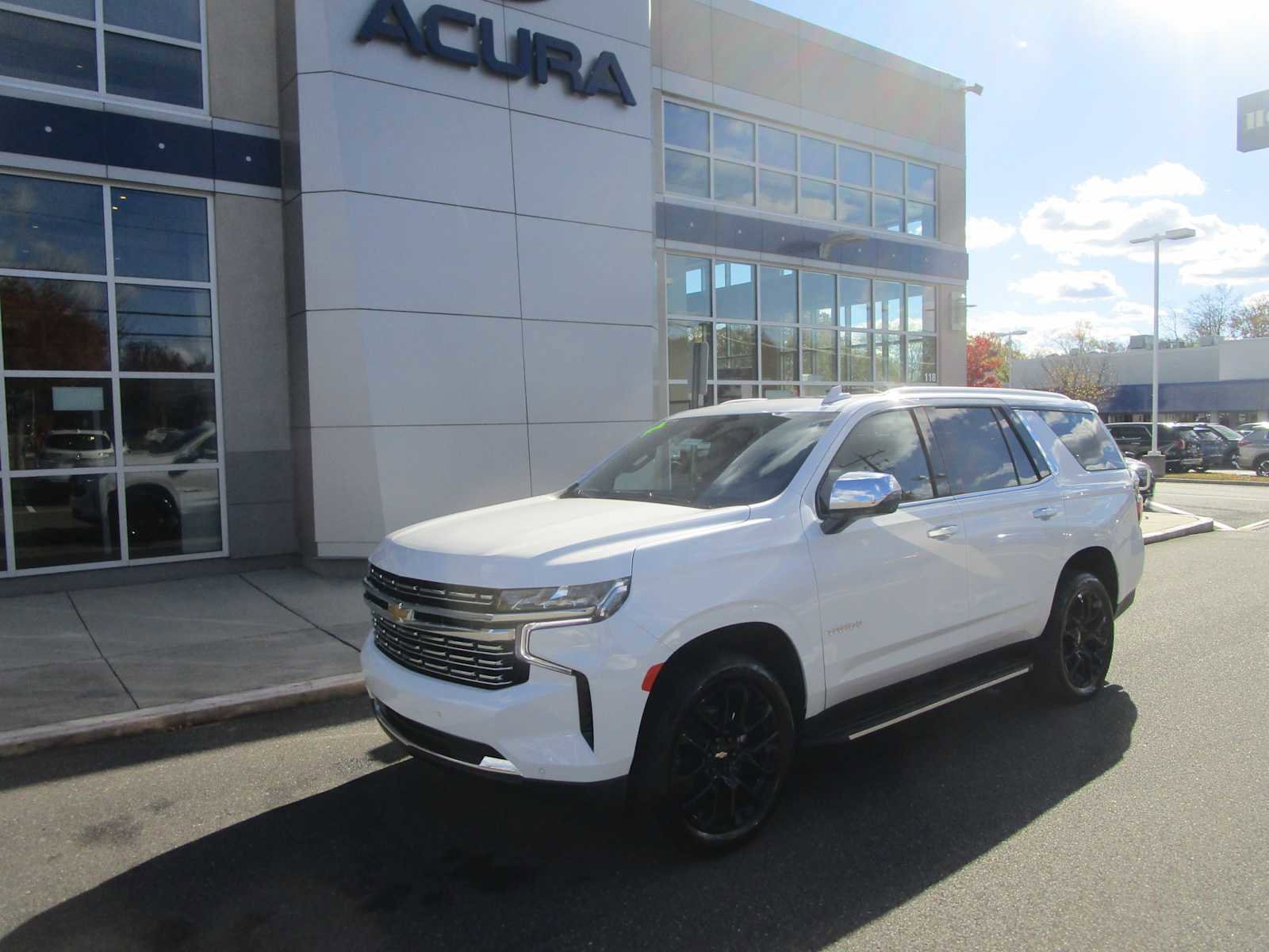 Used 2024 Chevrolet Tahoe Premier w/ Premium Package