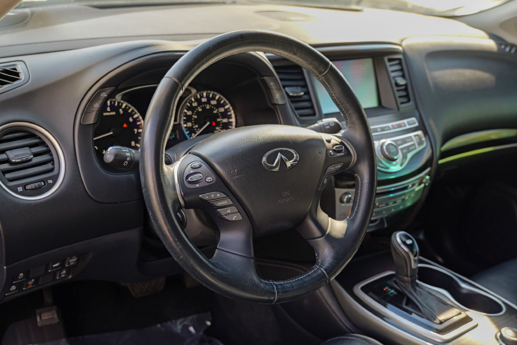Used 2017 INFINITI QX60 Luxe w/ Premium Plus Package AWD/4WD image 20