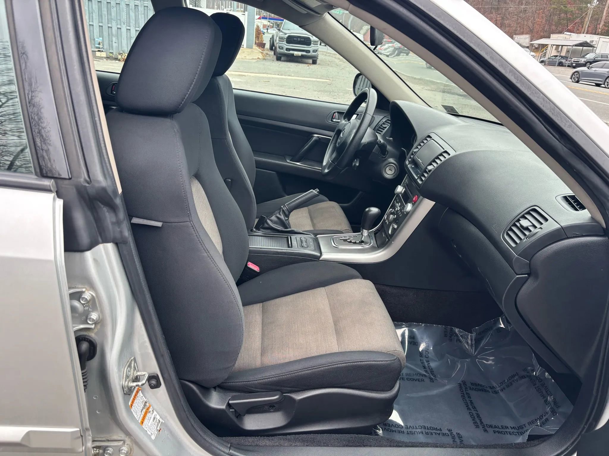 Used 2007 Subaru Outback 2.5i image 16