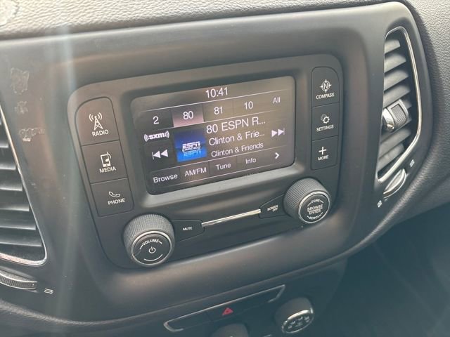 Used 2018 Jeep Compass Latitude image 44