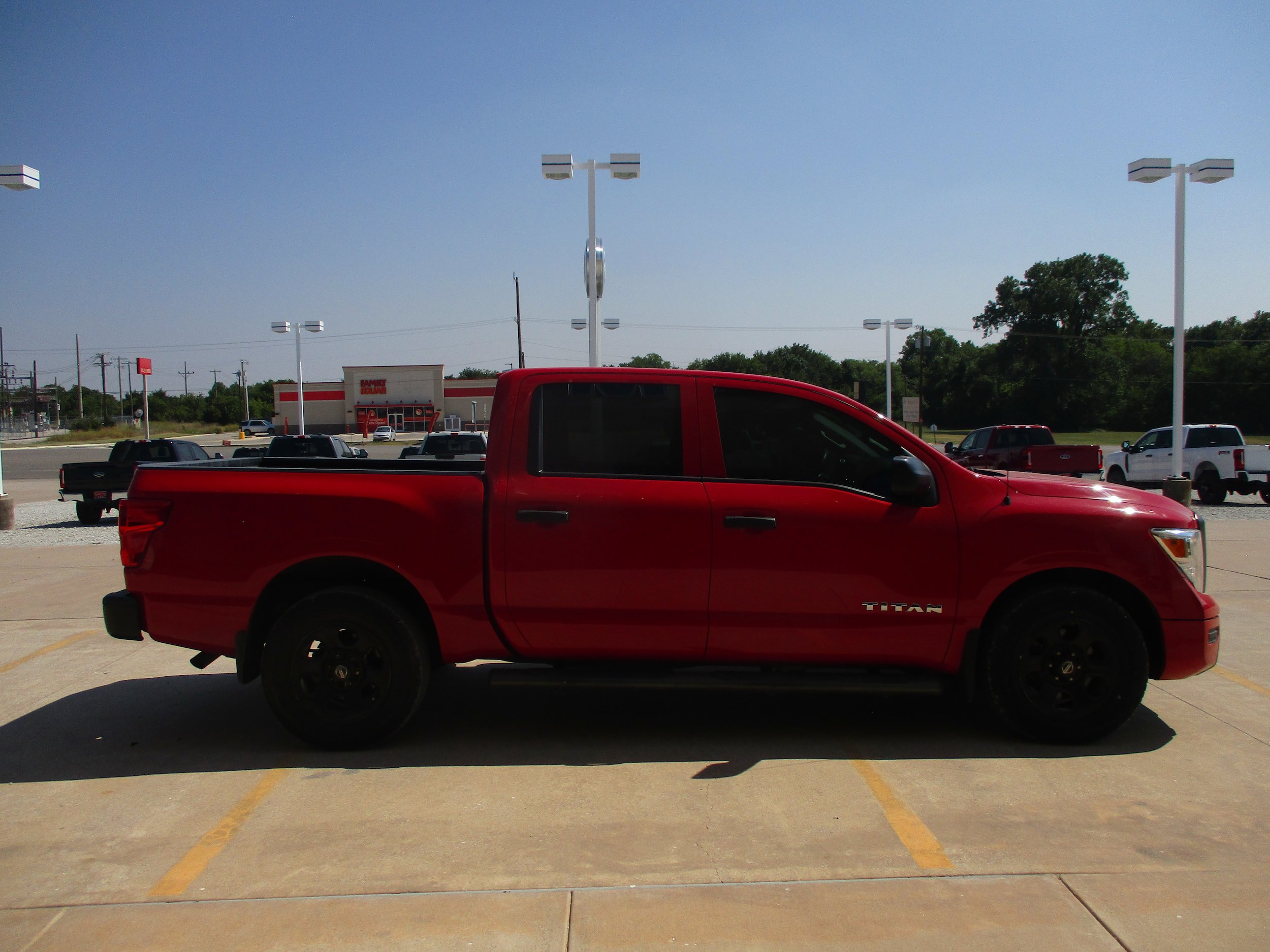 Used 2021 Nissan Titan S w/ S Utility Package AWD/4WD image 9