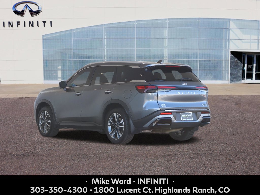 Used 2023 INFINITI QX60 Luxe w/ Performance Audio Package AWD/4WD image 3