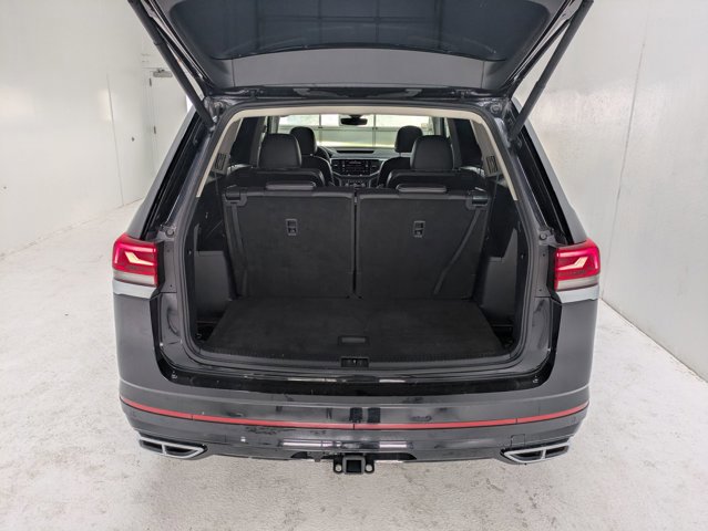 Used 2022 Volkswagen Atlas SEL R-Line AWD/4WD image 6