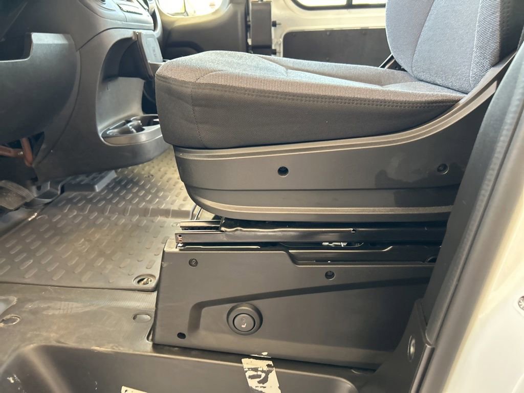 Used 2024 RAM ProMaster 3500 w/ Delivery Van Package image 36