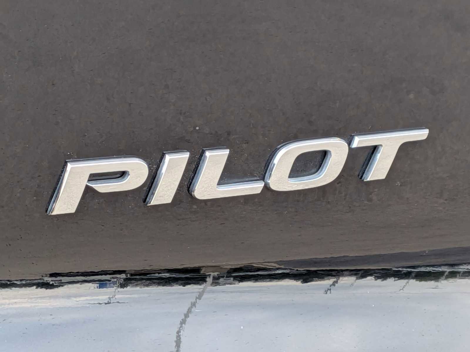 Used 2021 Honda Pilot Elite image 10