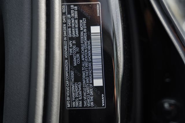 New 2026 Volvo XC60 B5 Ultra w/ Protection Package Premier AWD/4WD image 42