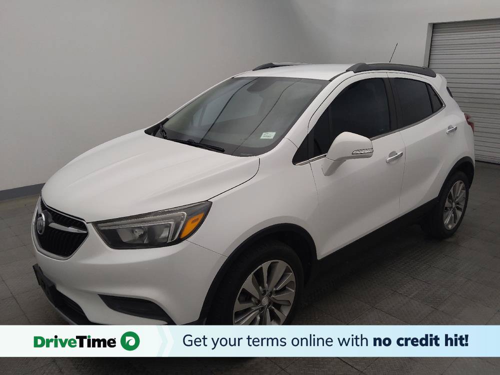 Used 2018 Buick Encore Preferred FWD image 1