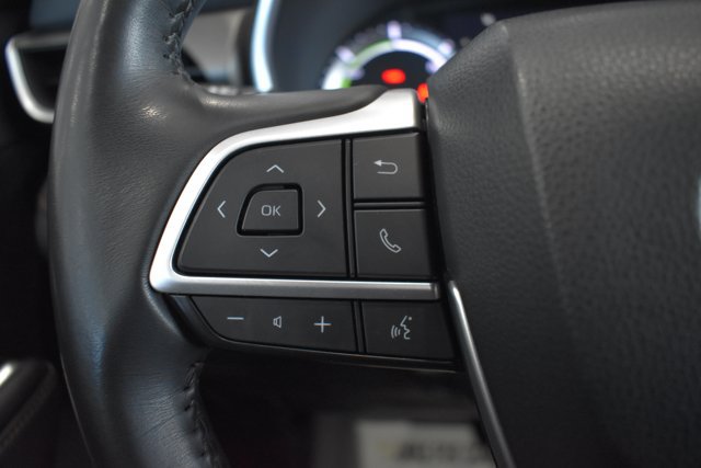 Used 2023 Toyota Highlander Bronze Edition FWD image 18