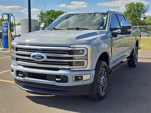Certified 2024 Ford F250 Limited AWD/4WD image 2