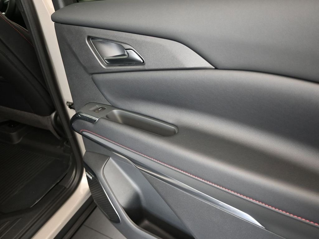 New 2026 Chevrolet Traverse Z71 w/ Enhanced Driving Package AWD/4WD image 21