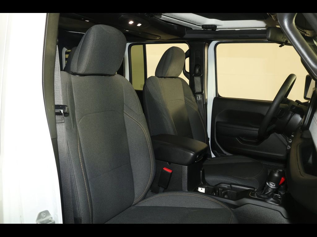 Used 2024 Jeep Wrangler Unlimited Sport AWD/4WD image 26