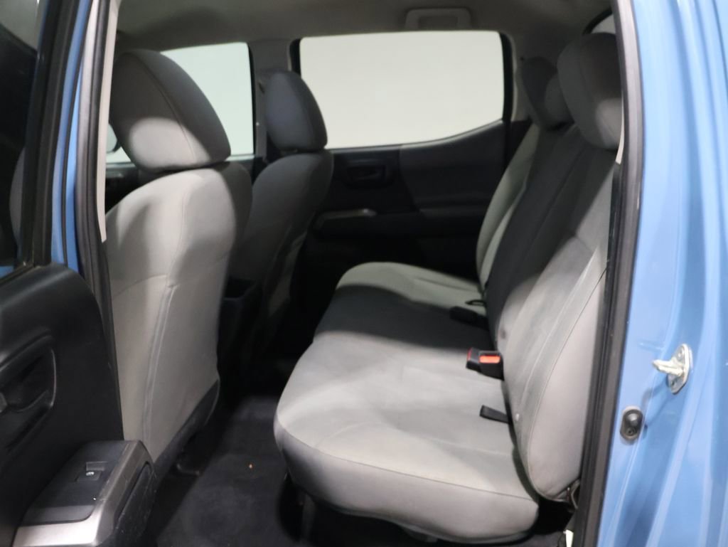 Used 2019 Toyota Tacoma SR5 image 18