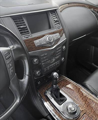 Used 2019 Nissan Armada Platinum w/ Captain's Chairs Package image 7